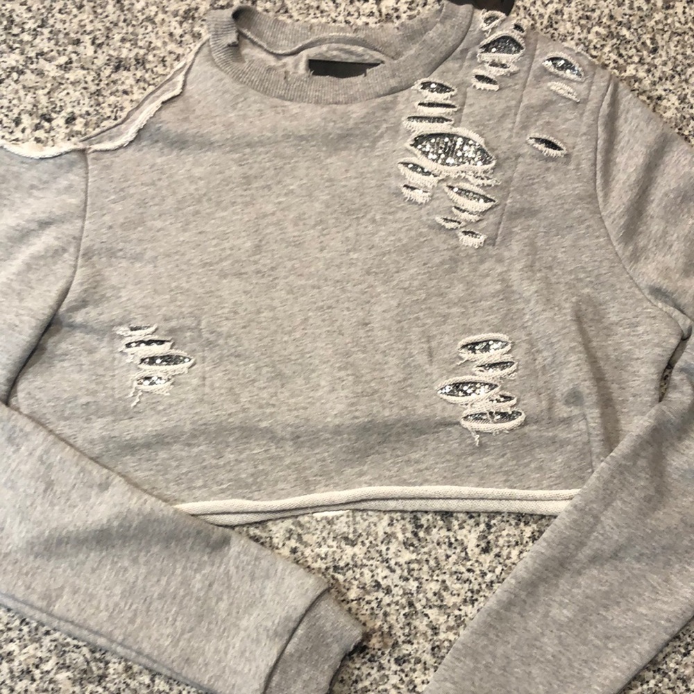 Crop top sweater